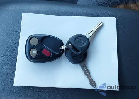 2004 Chevrolet Trailblazer Lt z USA, uszkodzony, nr VIN 1GNDS13S142137626